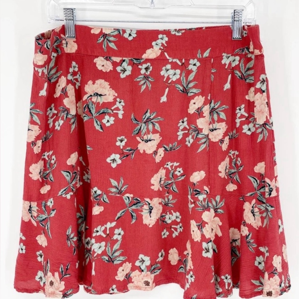 American Eagle Floral Mini Skirt Size XL
